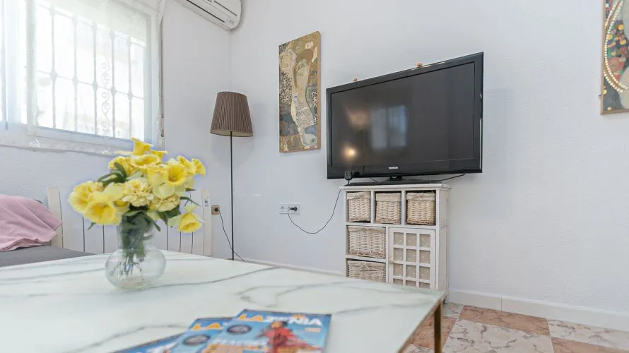 74m² apartment for sale, Playa Flamenca II, Spain No. 1083 № 8