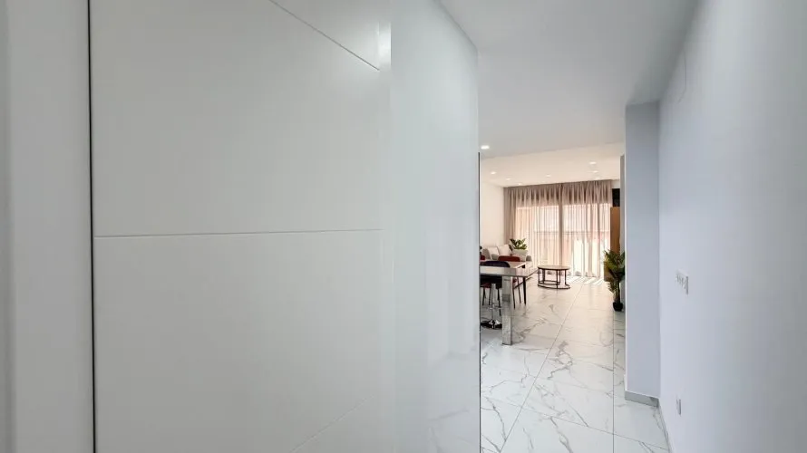 2 bedrooms apartment for sale, Torrevieja, Spain No. 1000 № 25