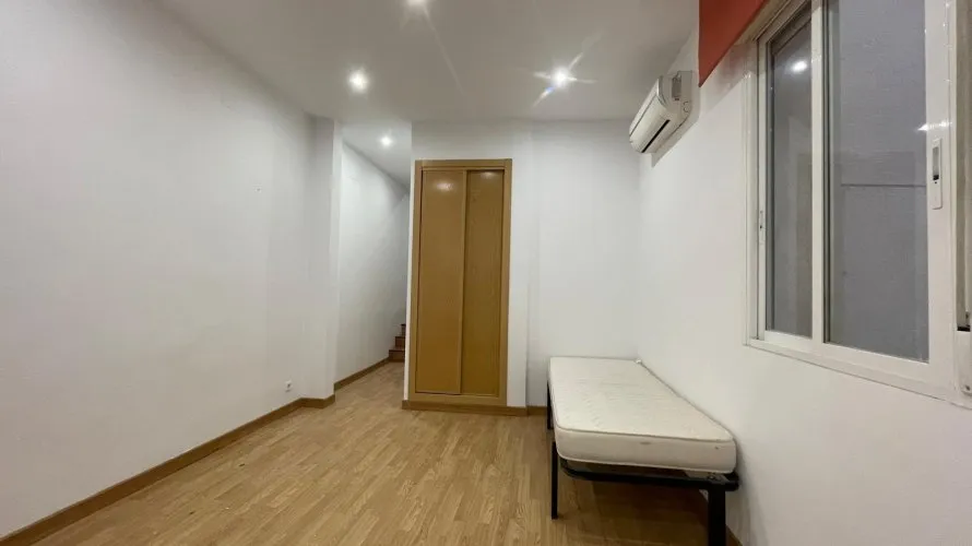 42m² apartment for sale, Madrid, Spain No. 913 № 13