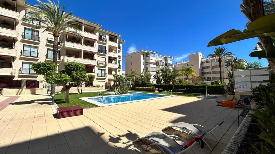 80m² apartment for sale, Albir, Spain No. 608 № 11