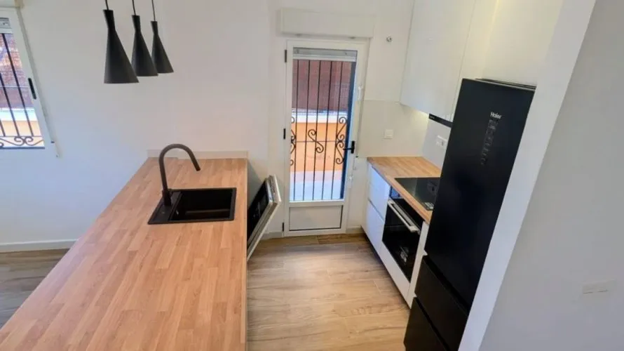 95m² apartment for sale, La Florida, Spain No. 1162 № 12