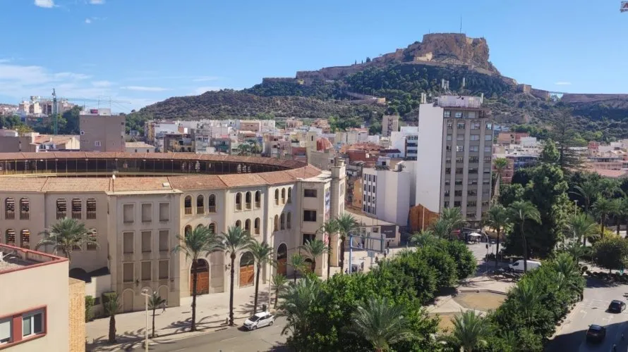 2 bedrooms apartment for sale, Alicante, Spain No. 900 № 15