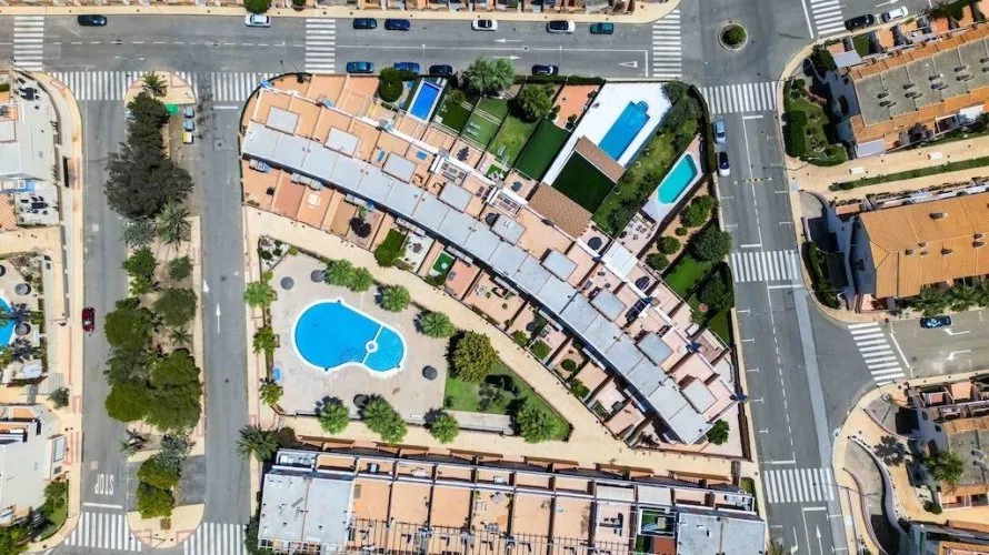 3 bedrooms house for sale, Campoamor, Spain No. 1379 № 18