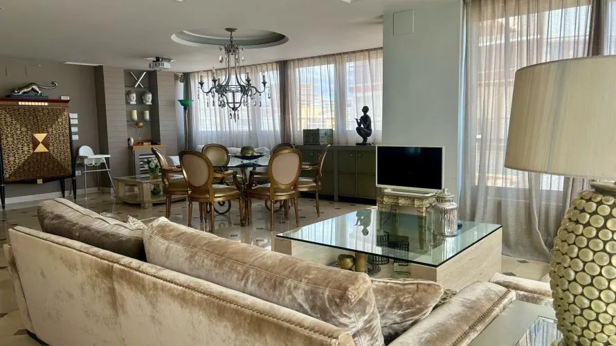 3 bedrooms apartment for sale, Benidorm, Spain No. 695 № 5