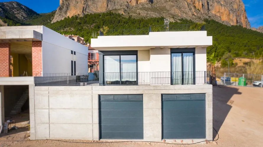 3 bedrooms villa for sale, Polop, Spain No. 267 № 17