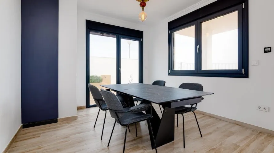 4 bedrooms villa for sale, Torrevieja, Spain No. 462 № 15