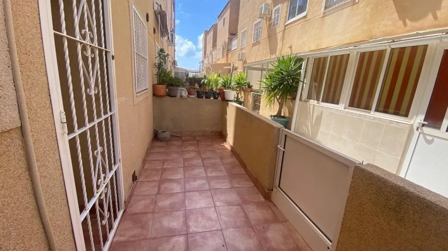 3 bedrooms house for sale, Torrevieja, Spain No. 1135 № 19