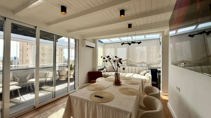 4 bedrooms penthouse for sale, Guardamar del Segura, Spain No. 1091 № 13