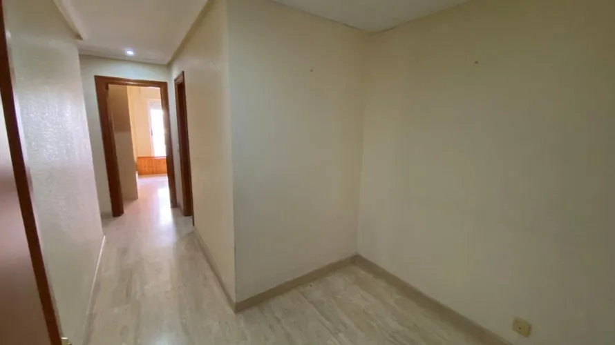 4 bedrooms apartment for sale, Torrevieja, Spain No. 781 № 17