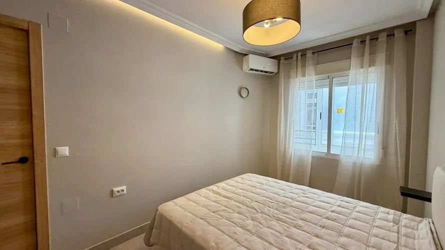 2 bedrooms apartment for sale, Torrevieja, Spain No. 1426 № 17
