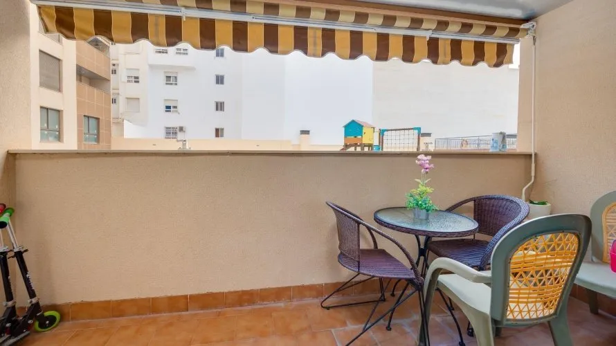 2 bedrooms apartment for sale, Torrevieja, Spain No. 1365 № 3