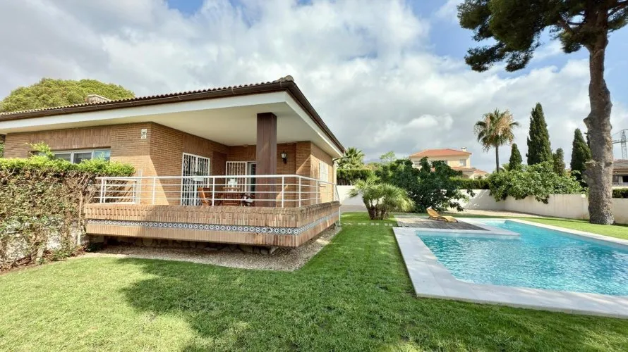 3 bedrooms villa for sale, La Nucia, Spain No. 80 № 26