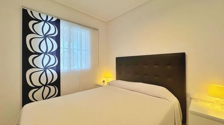 1 bedroom apartment for sale, Torrevieja, Spain No. 1021 № 20