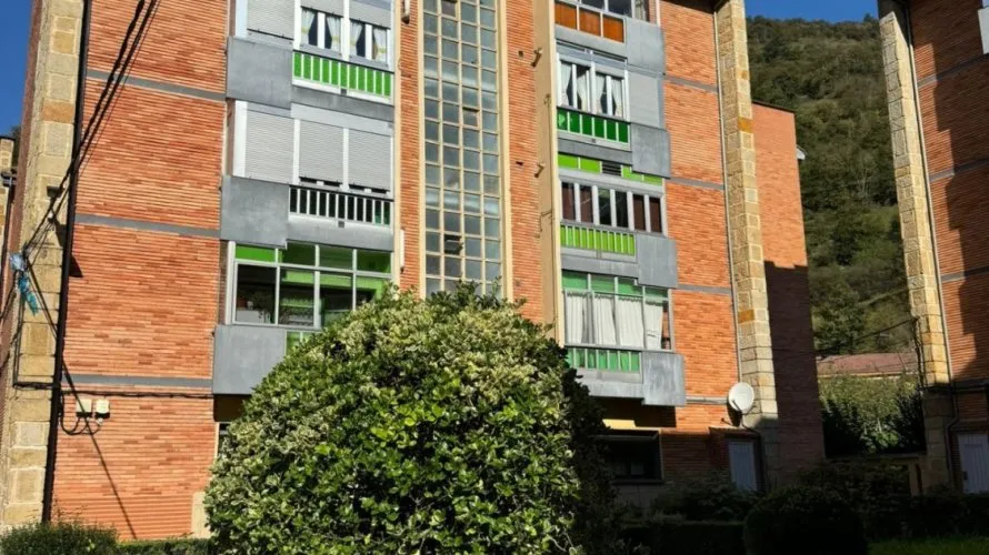 55m² apartment for sale, Aller, Spain No. 2048 № 4