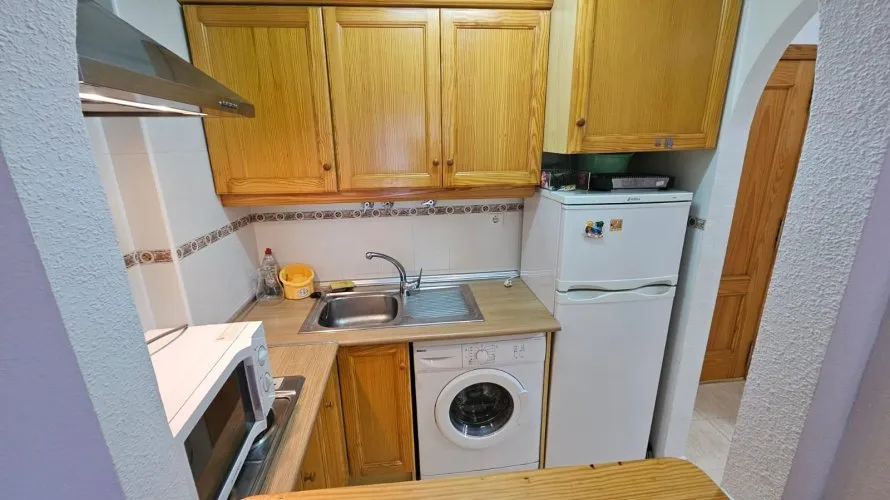 1 bedroom apartment for sale, Torrevieja, Spain No. 2174 № 9