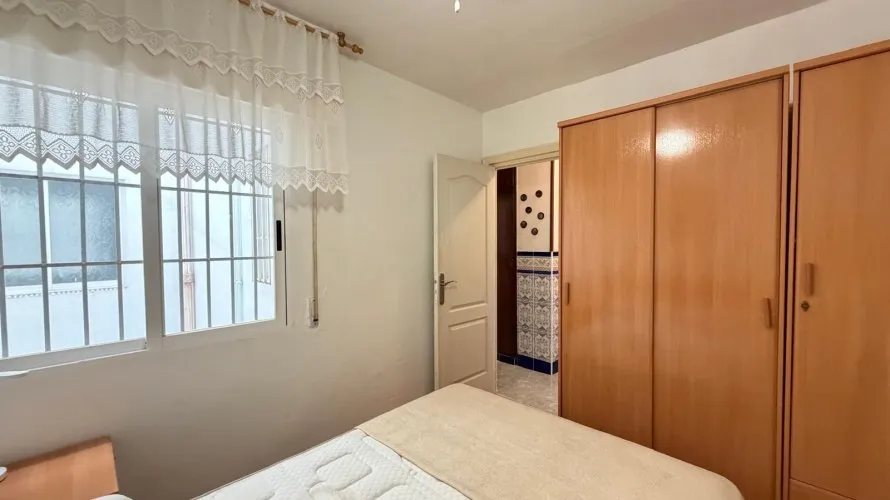 1 bedroom apartment for sale, Torrevieja, Spain No. 2080 № 8