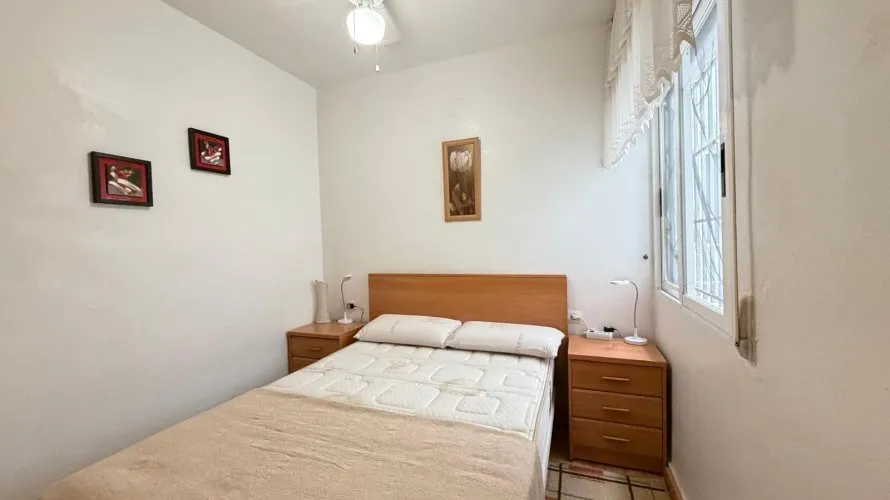 1 bedroom apartment for sale, Torrevieja, Spain No. 2080 № 13