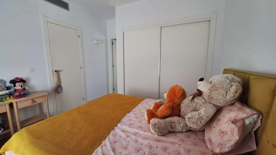 3 bedrooms apartment for sale, Torrevieja, Spain No. 1729 № 2
