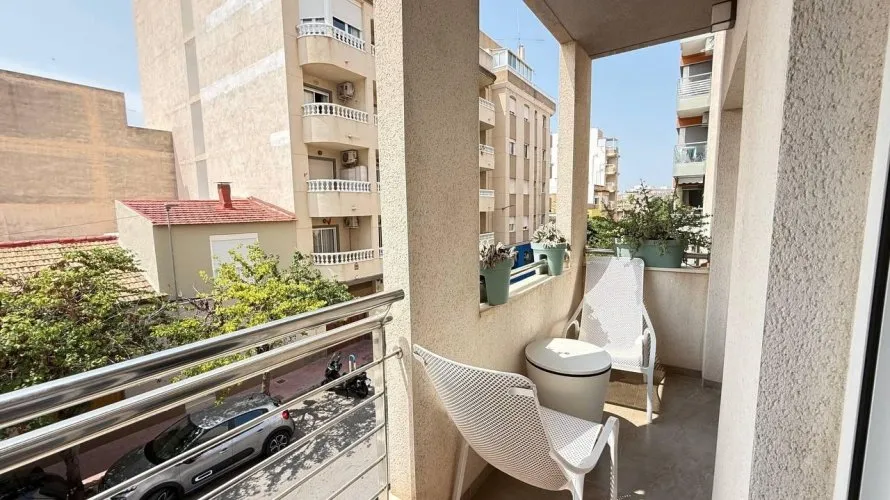 1 bedroom apartment for sale, Torrevieja, Spain No. 2051 № 10