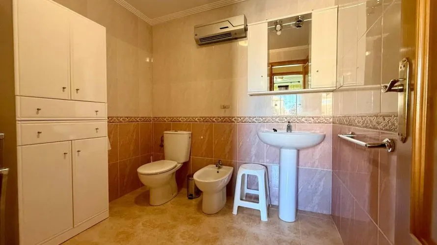 2 bedrooms apartment for sale, Orihuela, Spain No. 2085 № 13