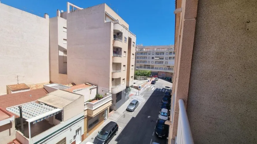 2 bedrooms apartment for sale, Torrevieja, Spain No. 2202 № 2
