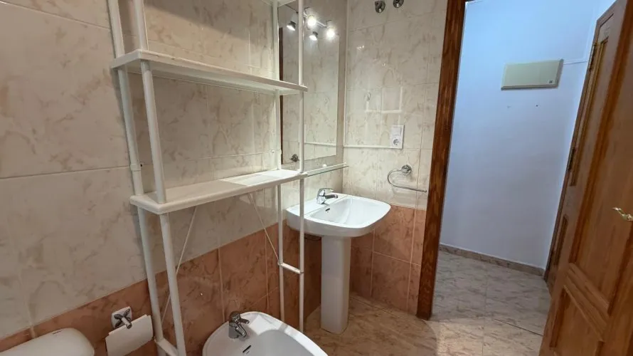 61m² apartment for sale, Torrevieja, Spain No. 2187 № 2
