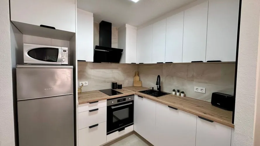 2 bedrooms apartment for sale, Torrevieja, Spain No. 1990 № 23