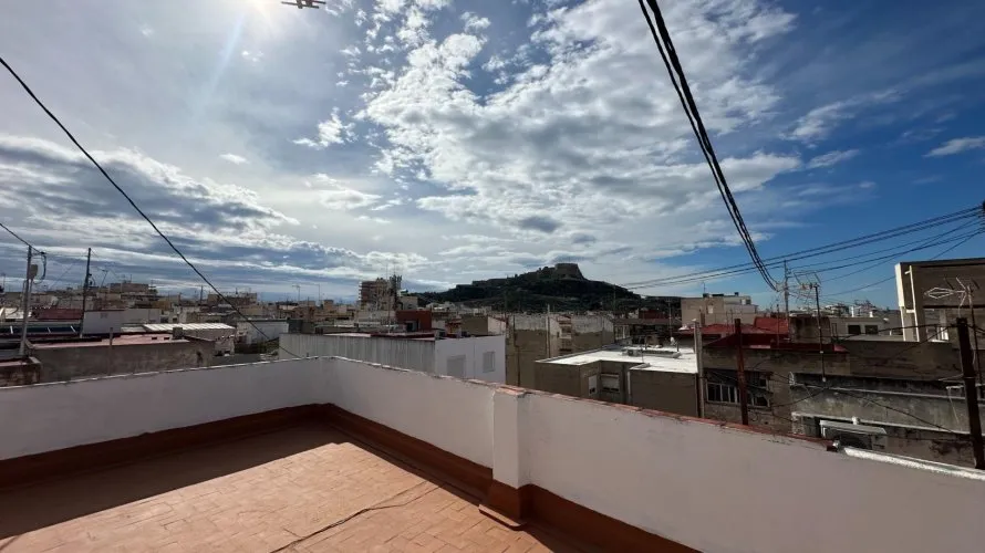2 bedrooms apartment for sale, Alicante, Spain No. 2156 № 2