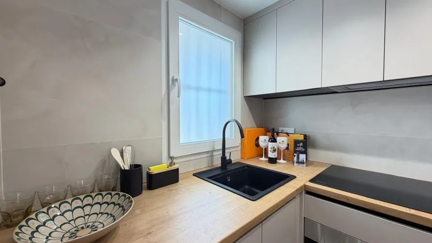 2 bedrooms apartment for sale, Nueva Torrevieja, Spain No. 2215 № 17