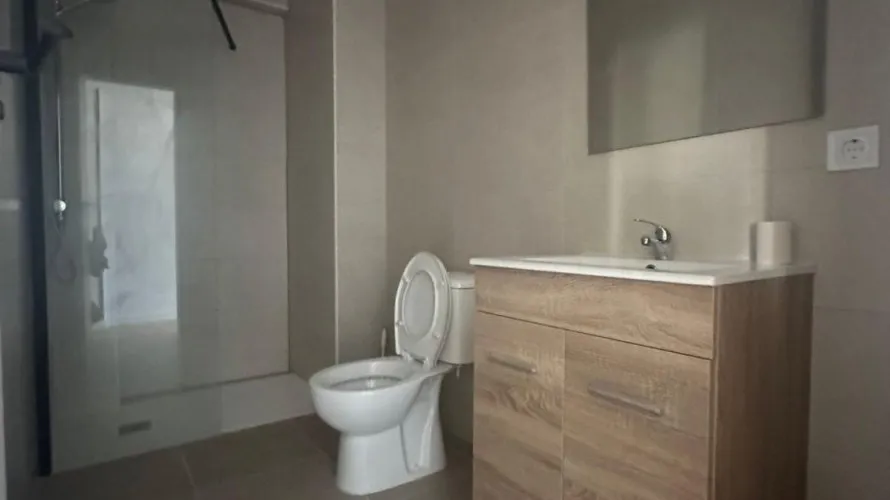 2 bedrooms apartment for sale, Alicante, Spain No. 2030 № 5