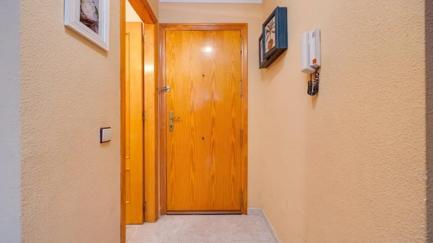 2 bedrooms apartment for sale, Torrevieja, Spain No. 2146 № 8