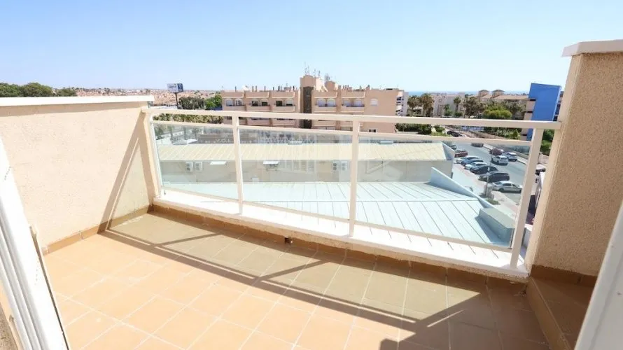 2 bedrooms penthouse for sale, Cabo Roig, Spain No. 1755 № 5