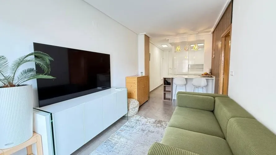 1 bedroom apartment for sale, Torrevieja, Spain No. 2051 № 20