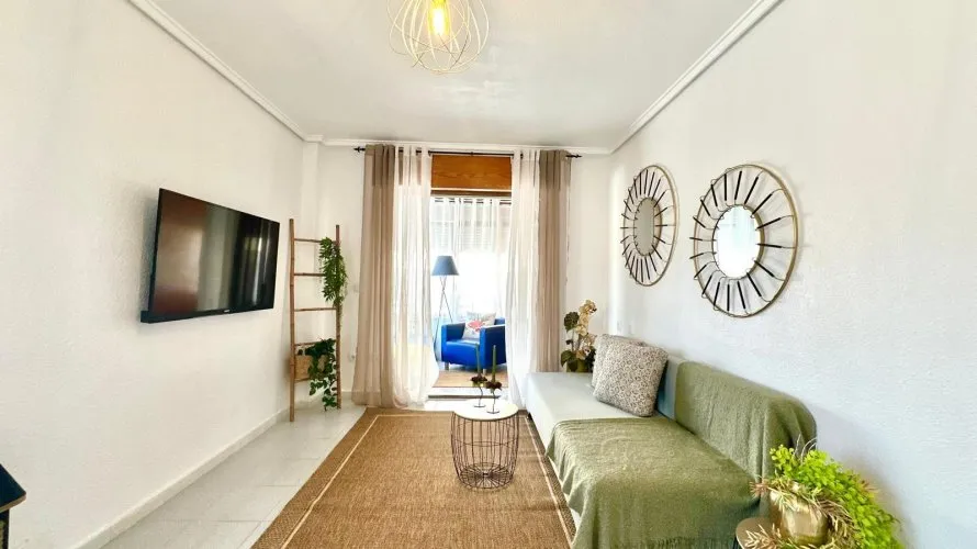 1 bedroom apartment for sale, Torrevieja, Spain No. 2160 № 7