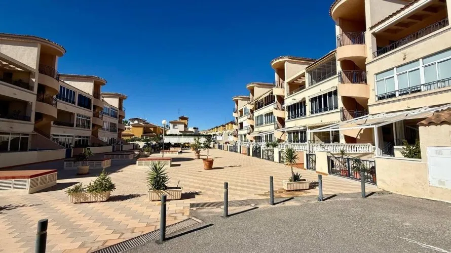 2 bedrooms apartment for sale, Orihuela, Spain No. 2085