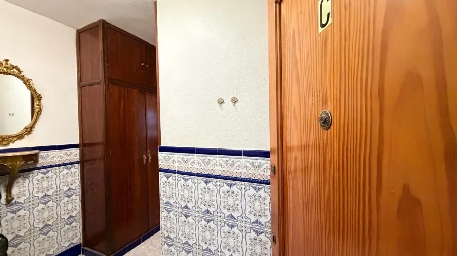 1 bedroom apartment for sale, Torrevieja, Spain No. 2080 № 27