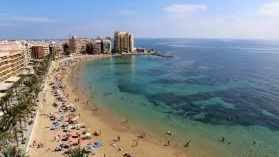 3 bedrooms apartment for sale, Torrevieja, Spain No. 2060