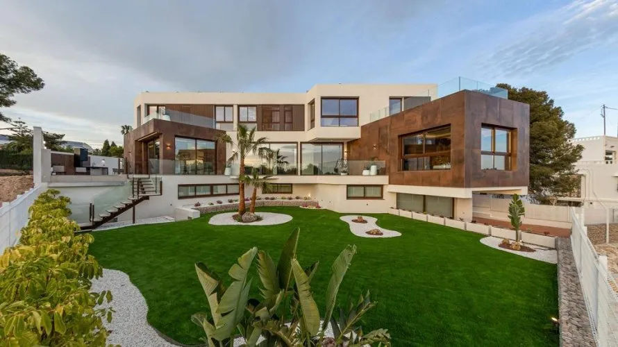 4 bedrooms villa for sale, Benidorm, Spain No. 2015 № 6