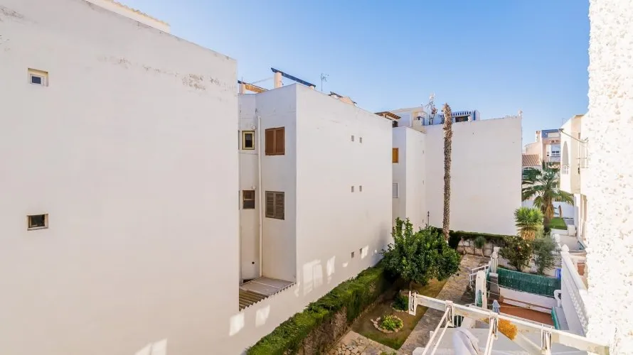 51m² apartment for sale, Torrevieja, Spain No. 2083 № 8