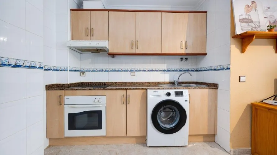 2 bedrooms apartment for sale, Torrevieja, Spain No. 2146 № 20