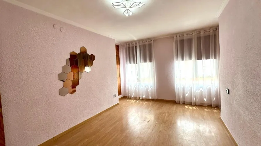 99m² apartment for sale, Alicante, Spain No. 2224 № 11