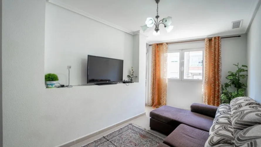 2 bedrooms apartment for sale, Torrevieja, Spain No. 2063 № 3