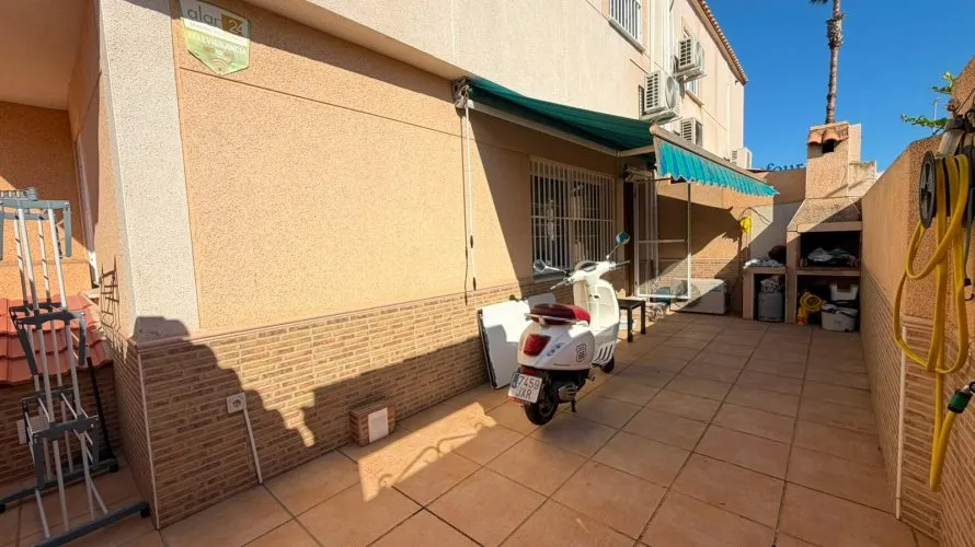 3 bedrooms house for sale, Torrevieja, Spain No. 1988 № 28