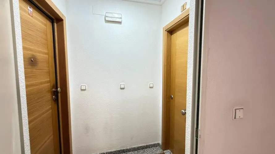 1 bedroom apartment for sale, Torrevieja, Spain No. 2051 № 1