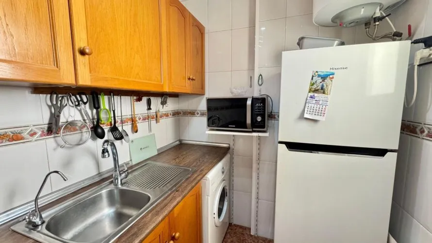 2 bedrooms penthouse for sale, Torrevieja, Spain No. 2070 № 25