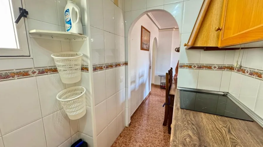 2 bedrooms penthouse for sale, Torrevieja, Spain No. 2070 № 27