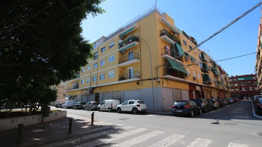 2 bedrooms apartment for sale, Alicante, Spain No. 2052 № 2