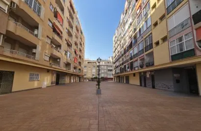 3 bedrooms apartment for sale, Torrevieja, Spain No. 2249