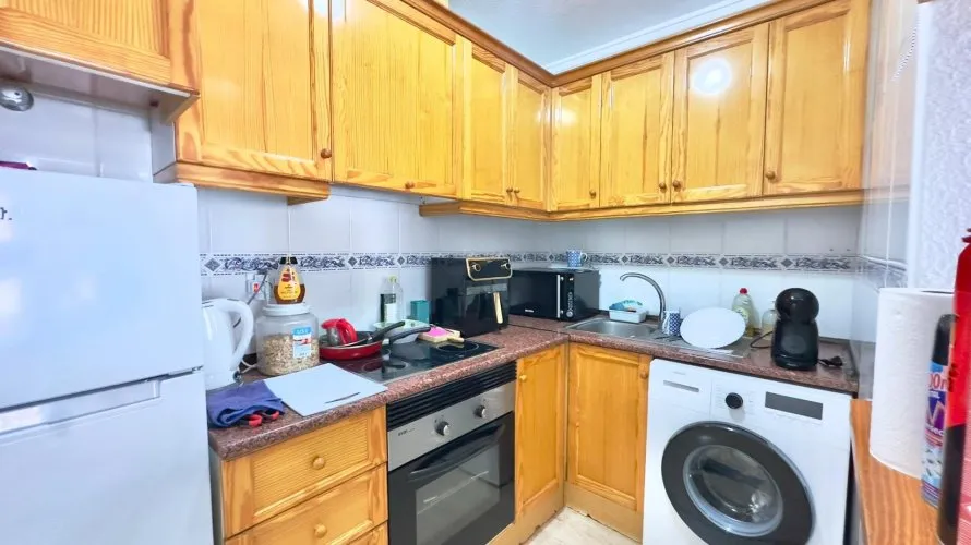 1 bedroom apartment for sale, Torrevieja, Spain No. 2211 № 16