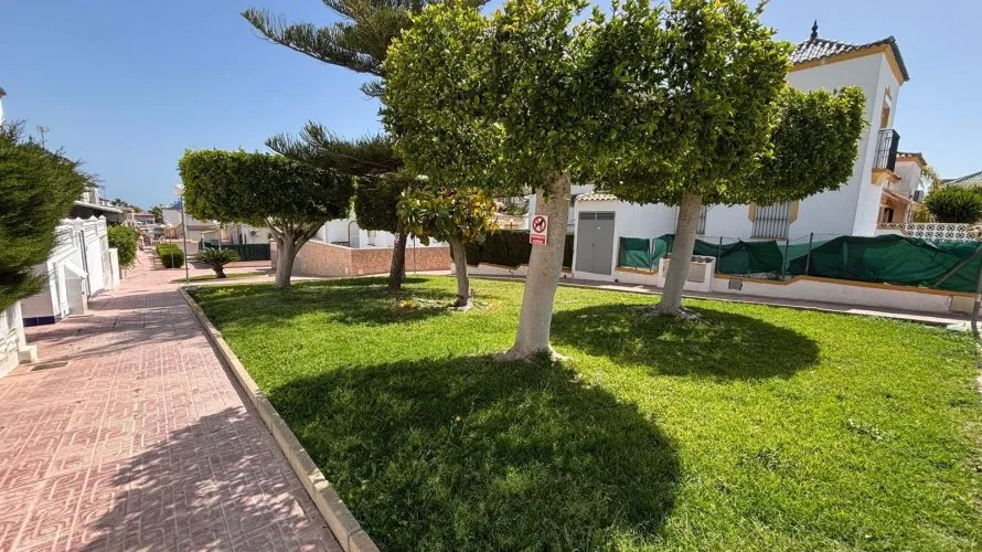 4 bedrooms house for sale, Los Altos, Spain No. 2191 № 25